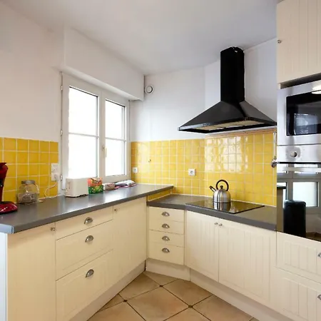 Prive 80m Carre, 2 Chambres, 1 Place De Parking * Montpellier